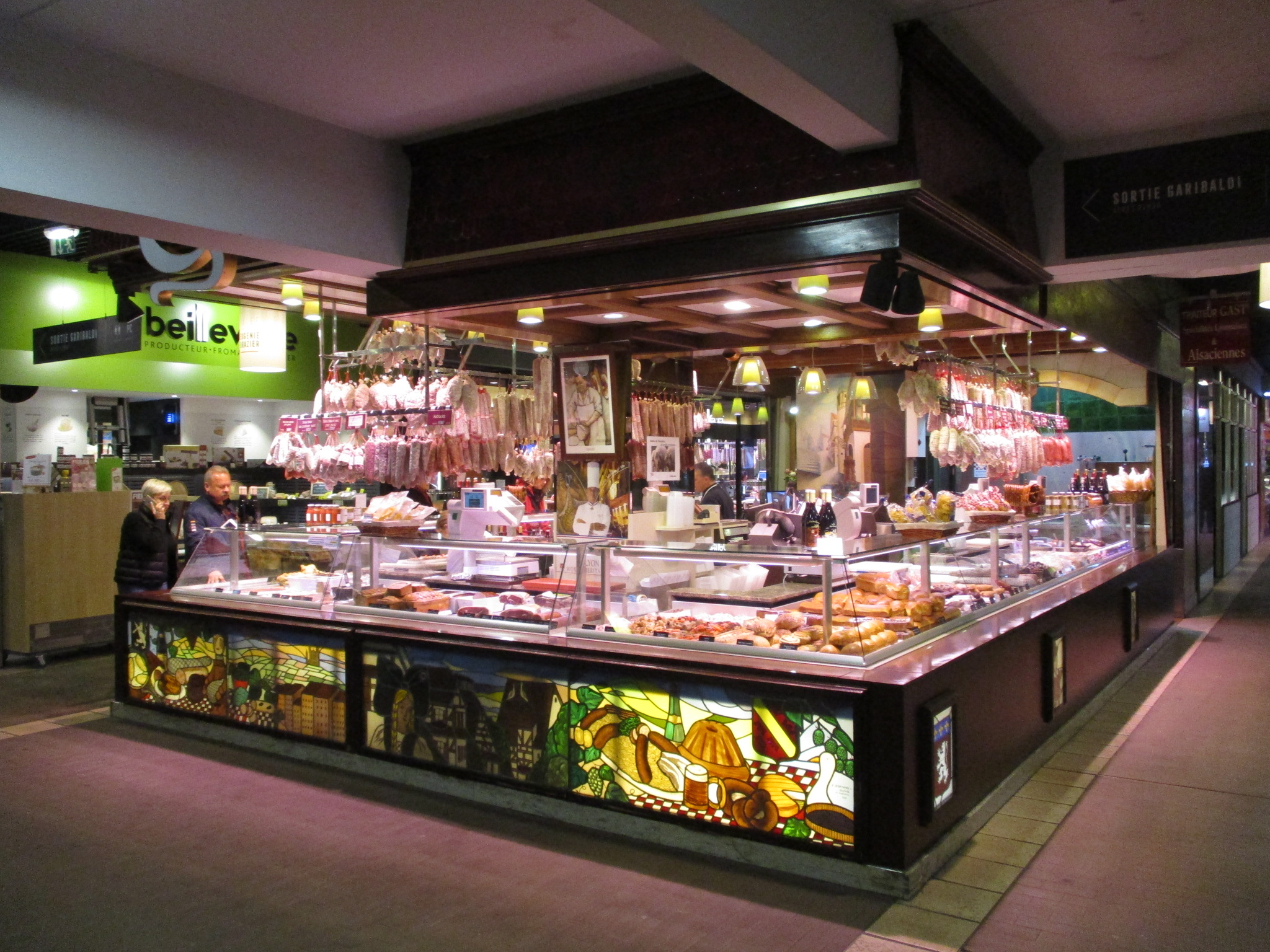 Halles Paul Bocuse à Lyon, produits et gastronomie régionale